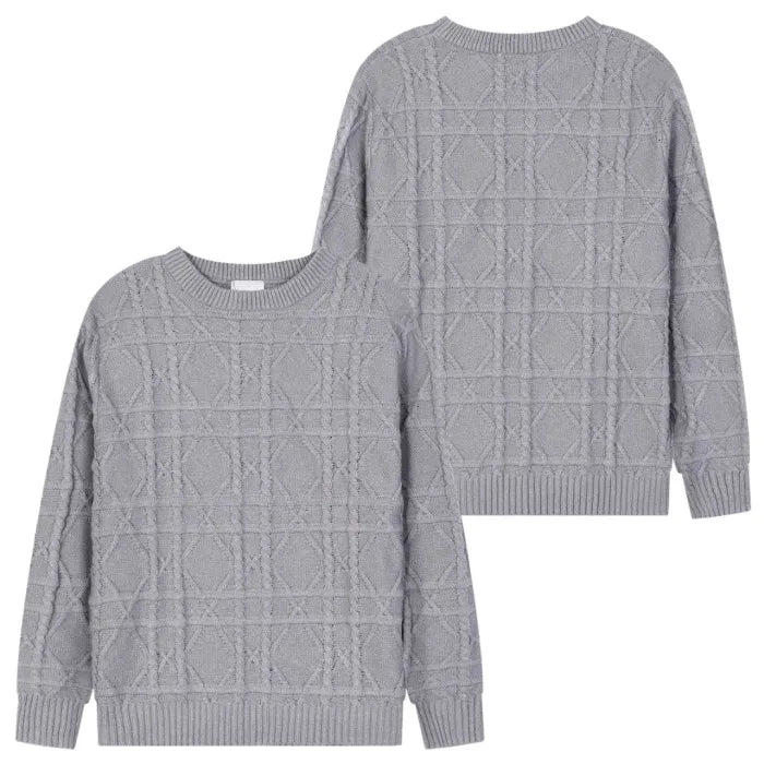 D - SWEATER