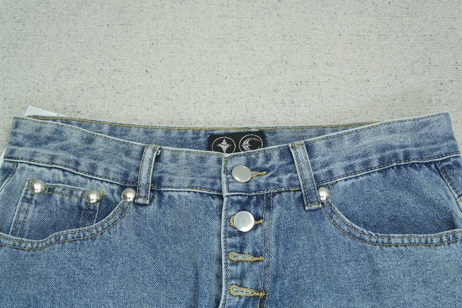 T - JEANS