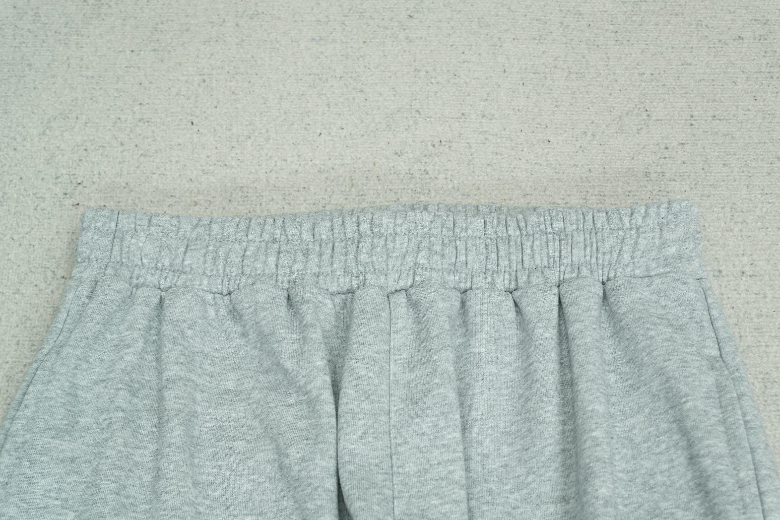 C - SWEATPANTS