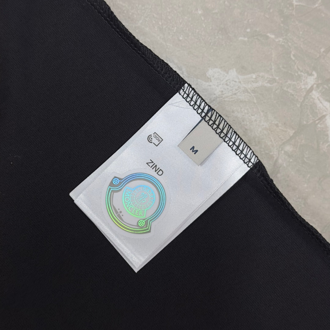 M - TSHIRT