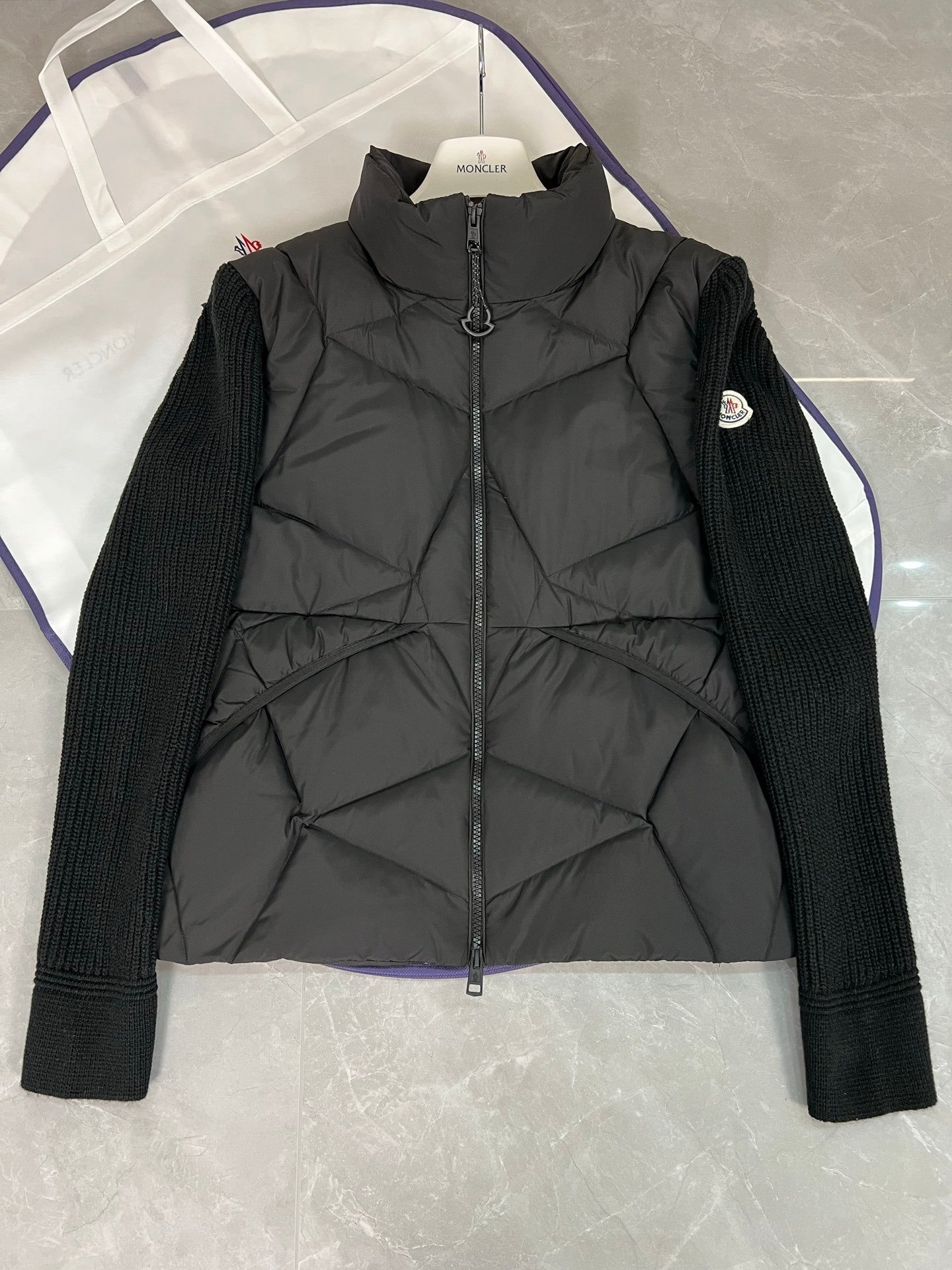 P - CARDIGAN