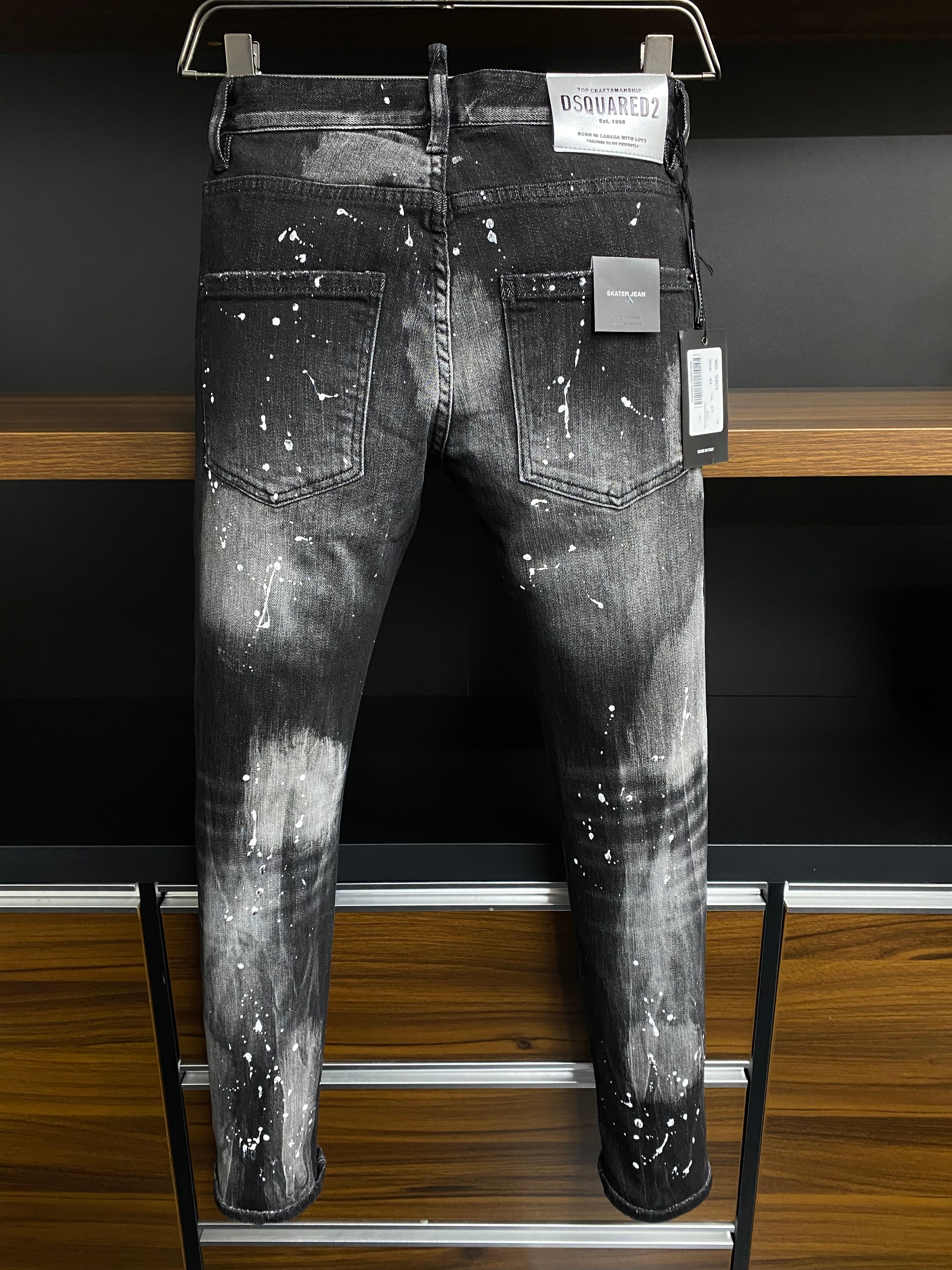 D - JEANS