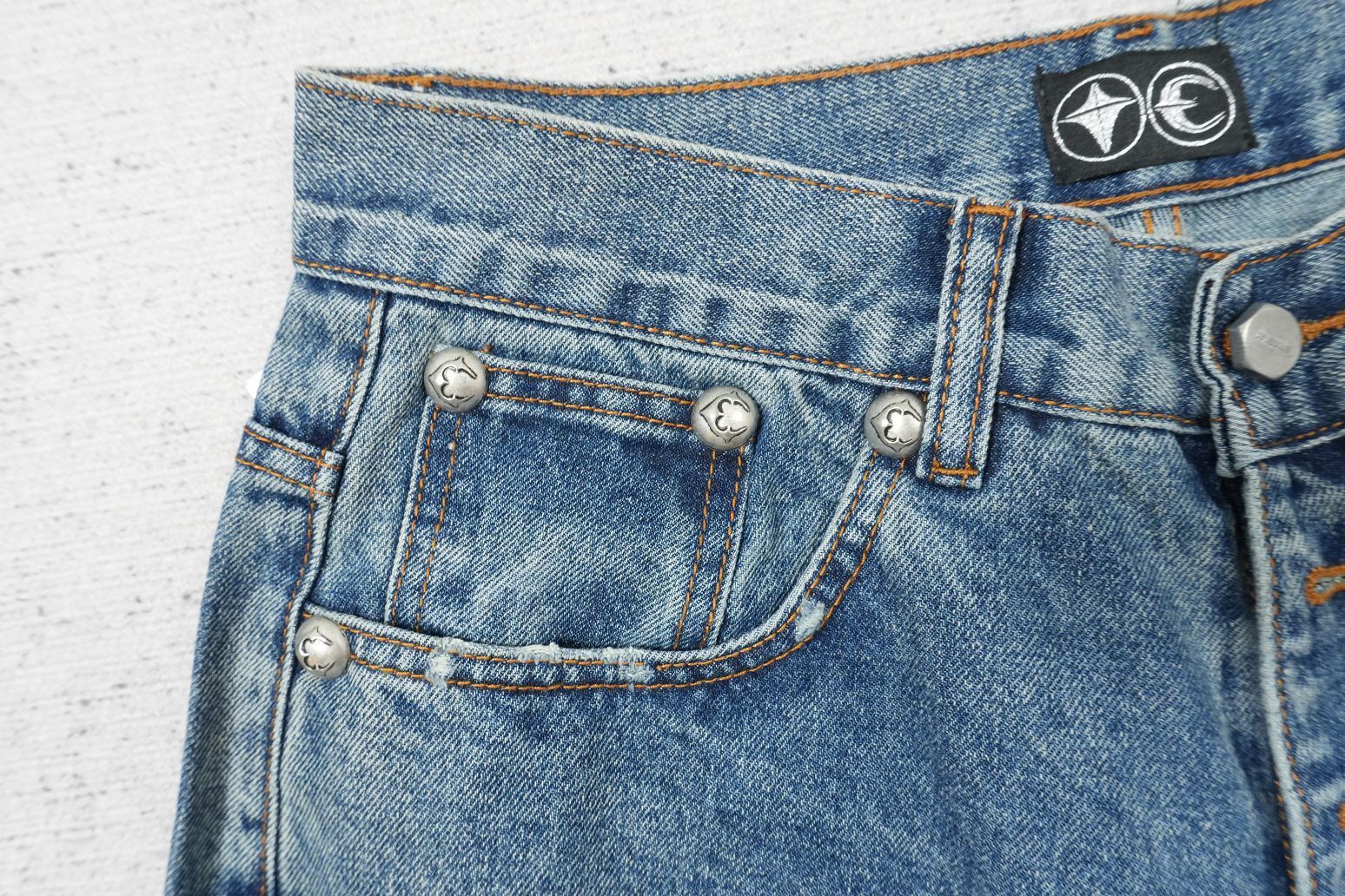 T - JEANS