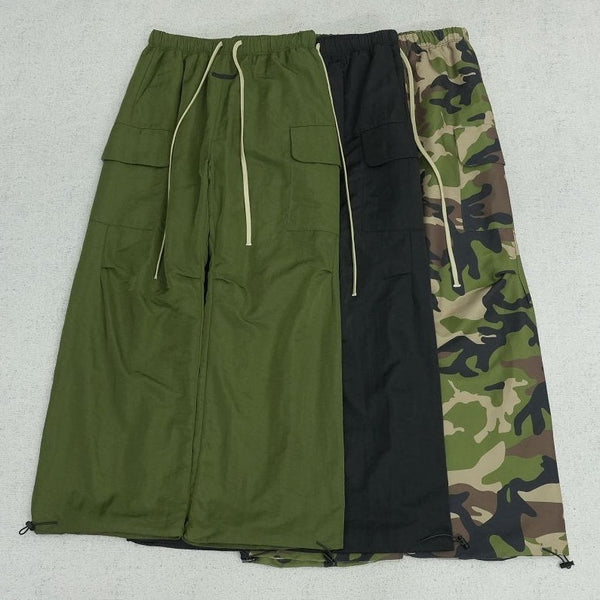F - SWEATPANTS