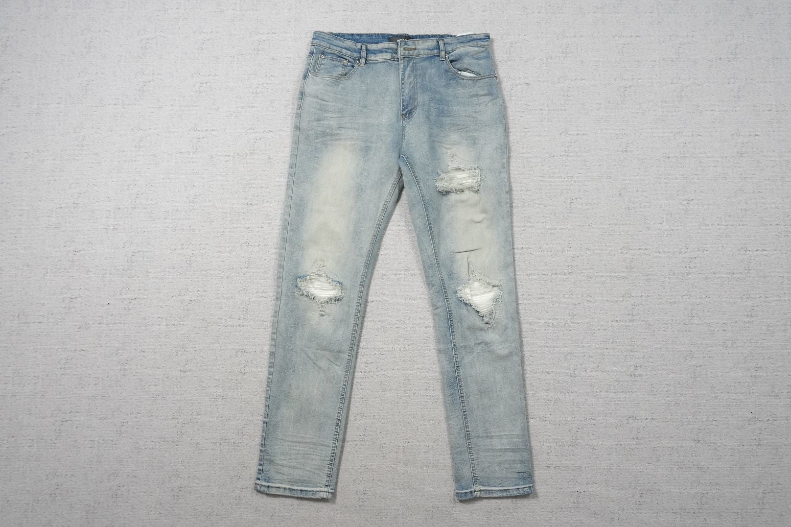 A - JEANS