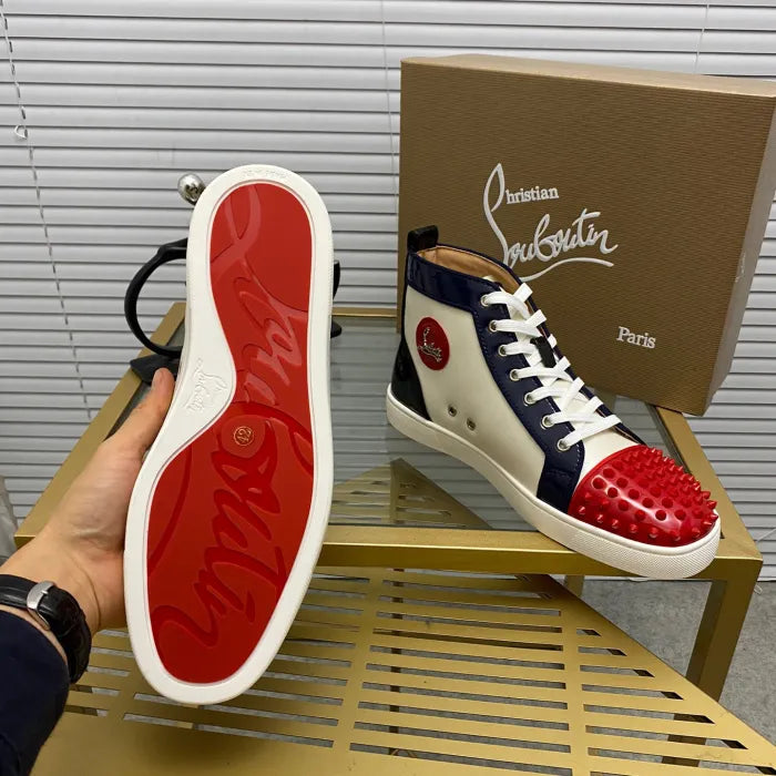 A - SNEAKERS