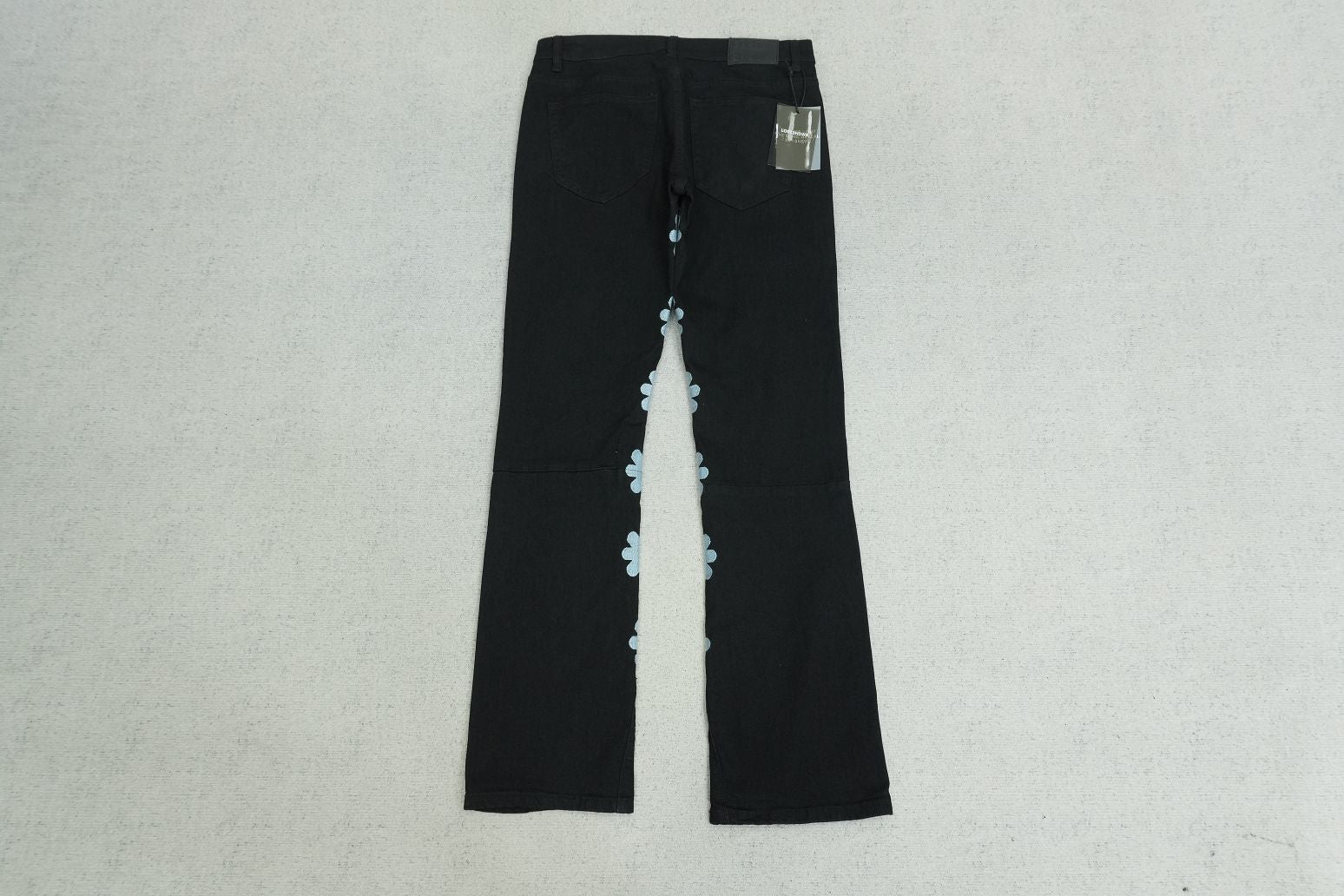 L - JEANS