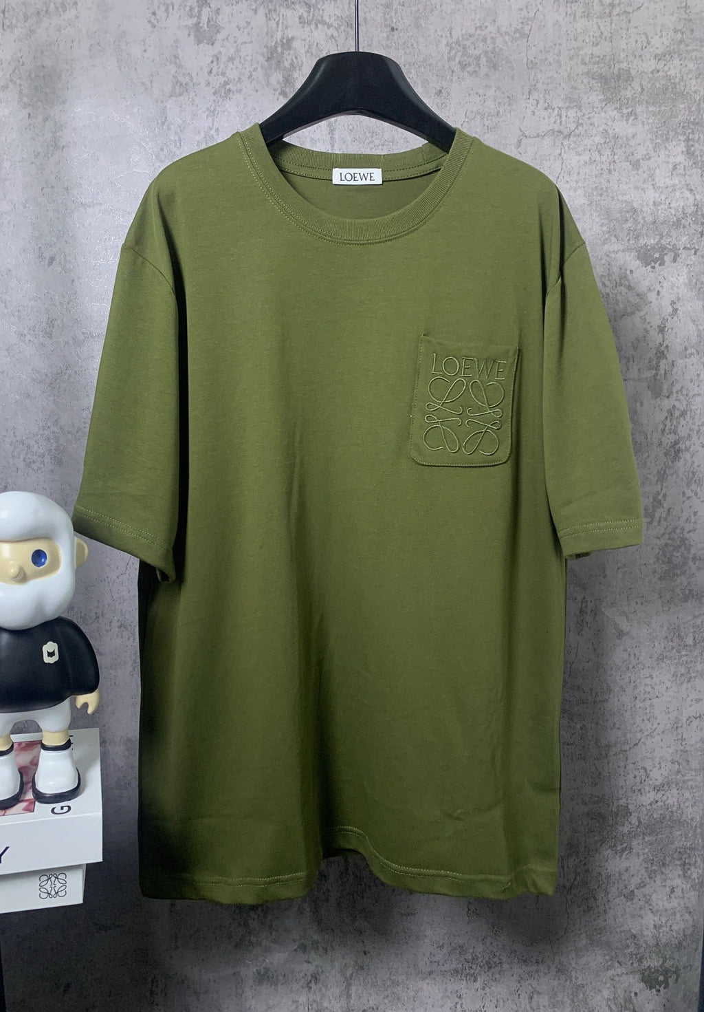 L - TSHIRT