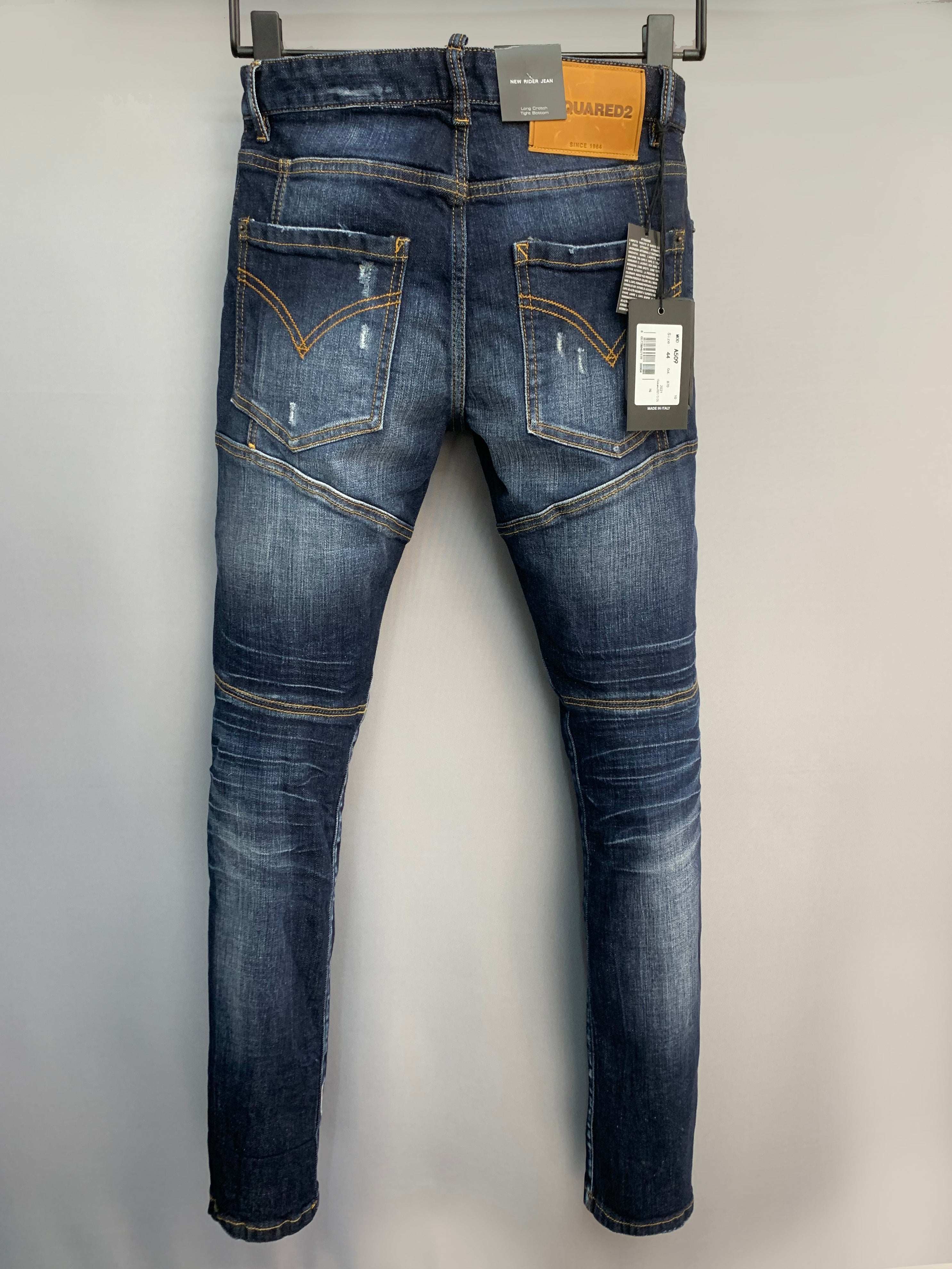 D - JEANS