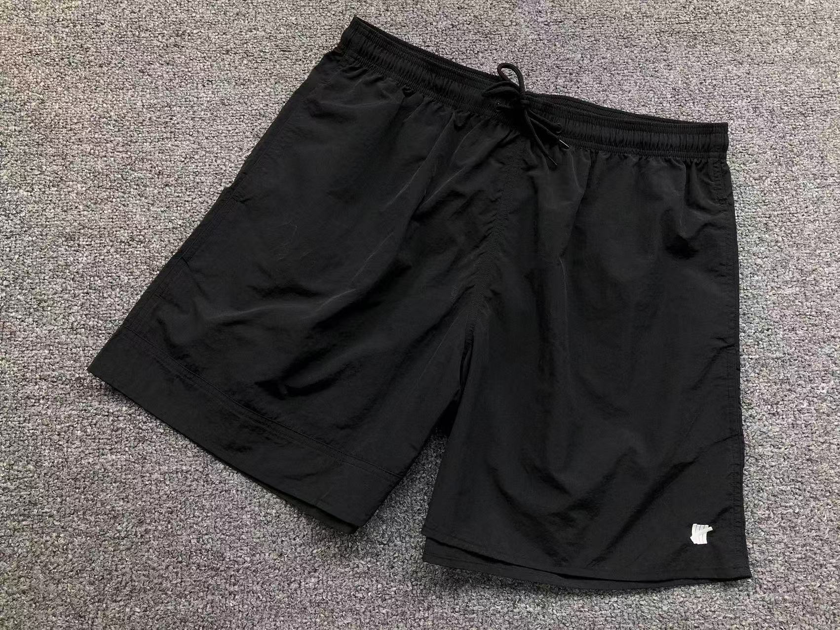 U - SHORTS
