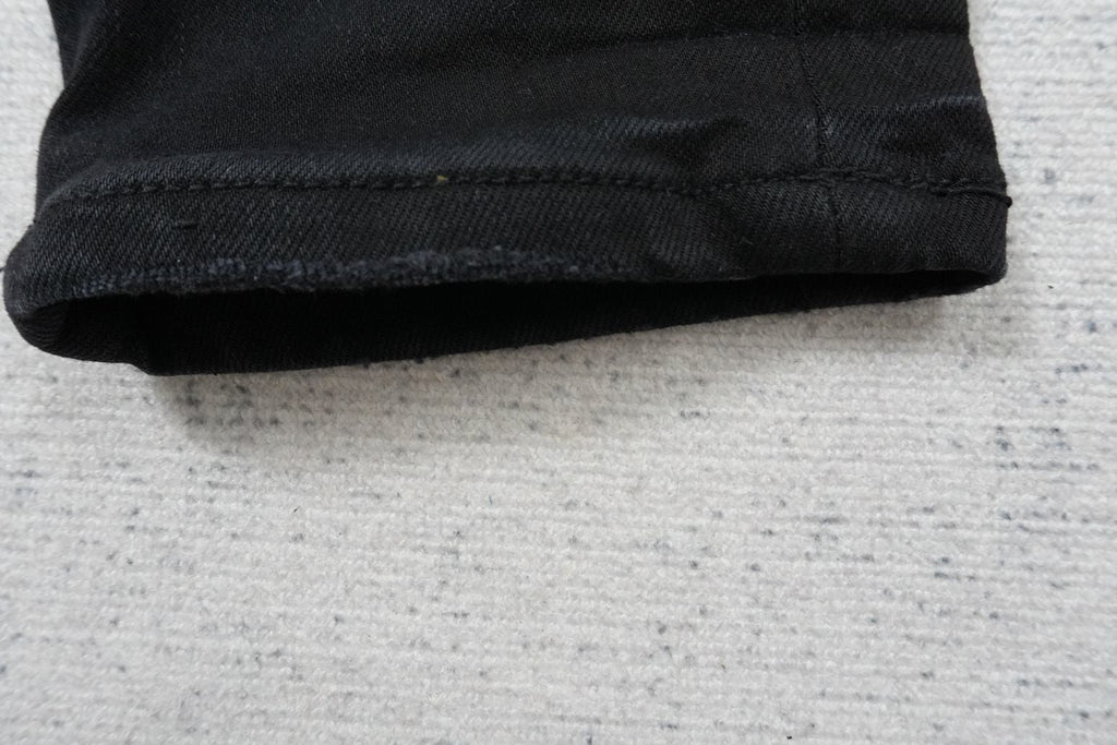 A - JEANS