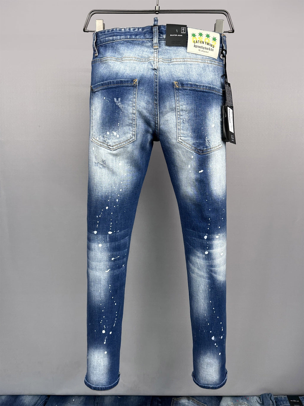 D - JEANS