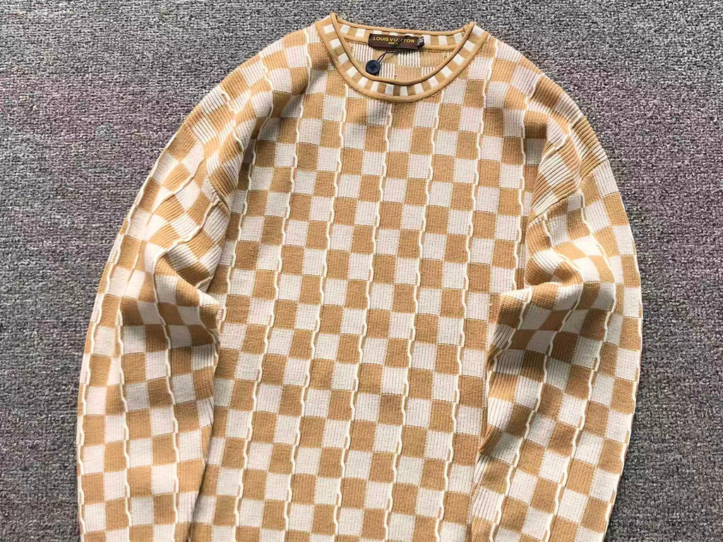 L - SWEATER