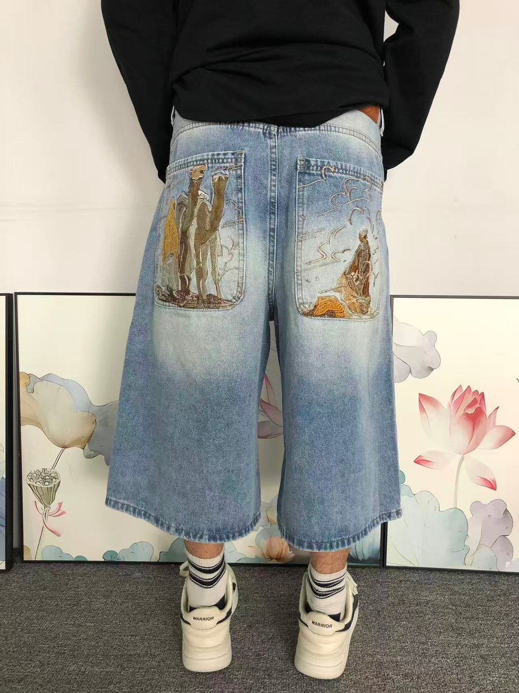 D - SHORTS