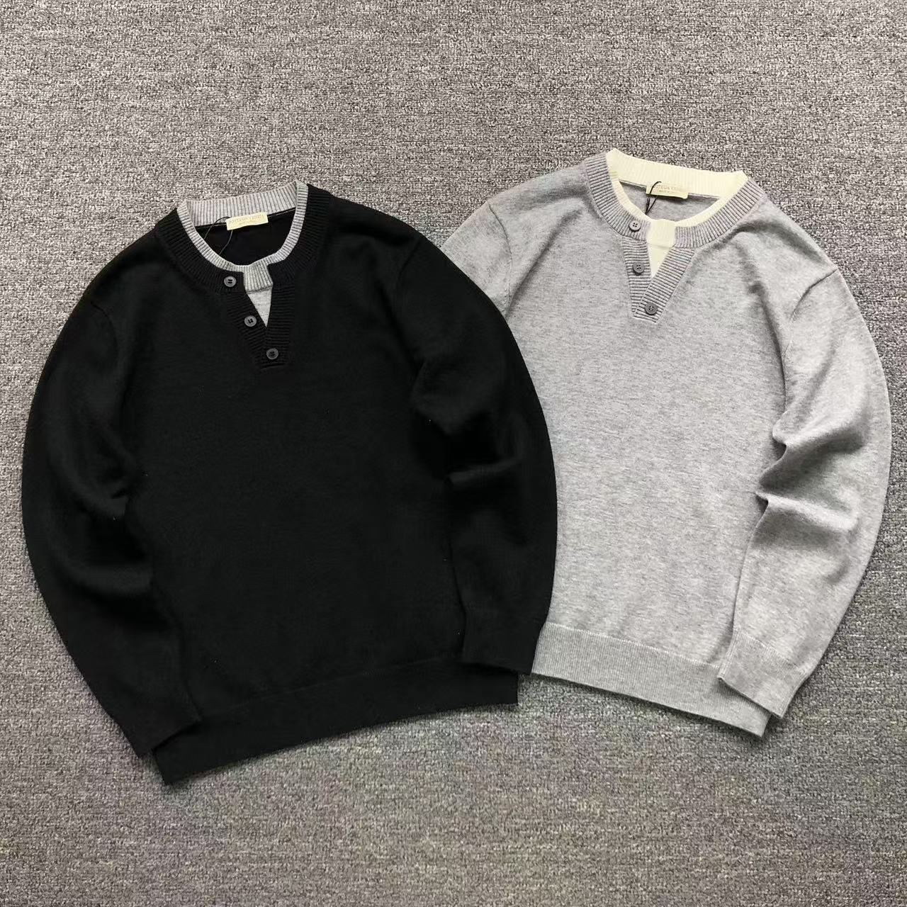 B - SWEATER