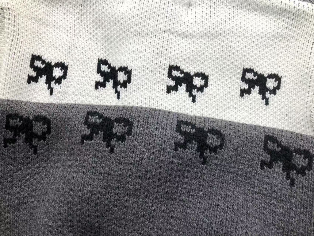 O - SWEATER