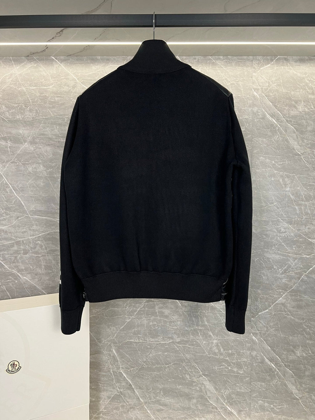 P - CARDIGAN