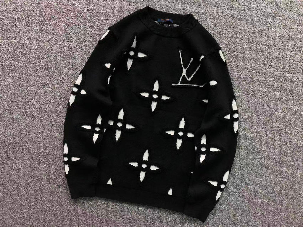 L - SWEATER