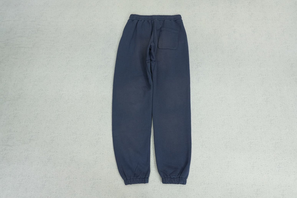 S - SWEATPANTS
