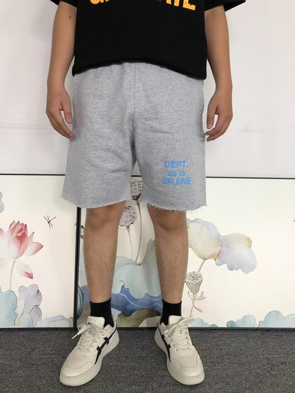 G - SHORTS
