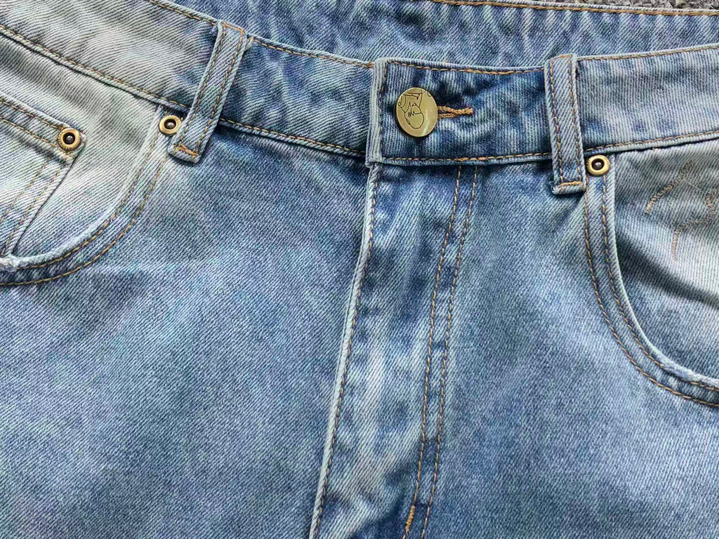 D - SHORTS
