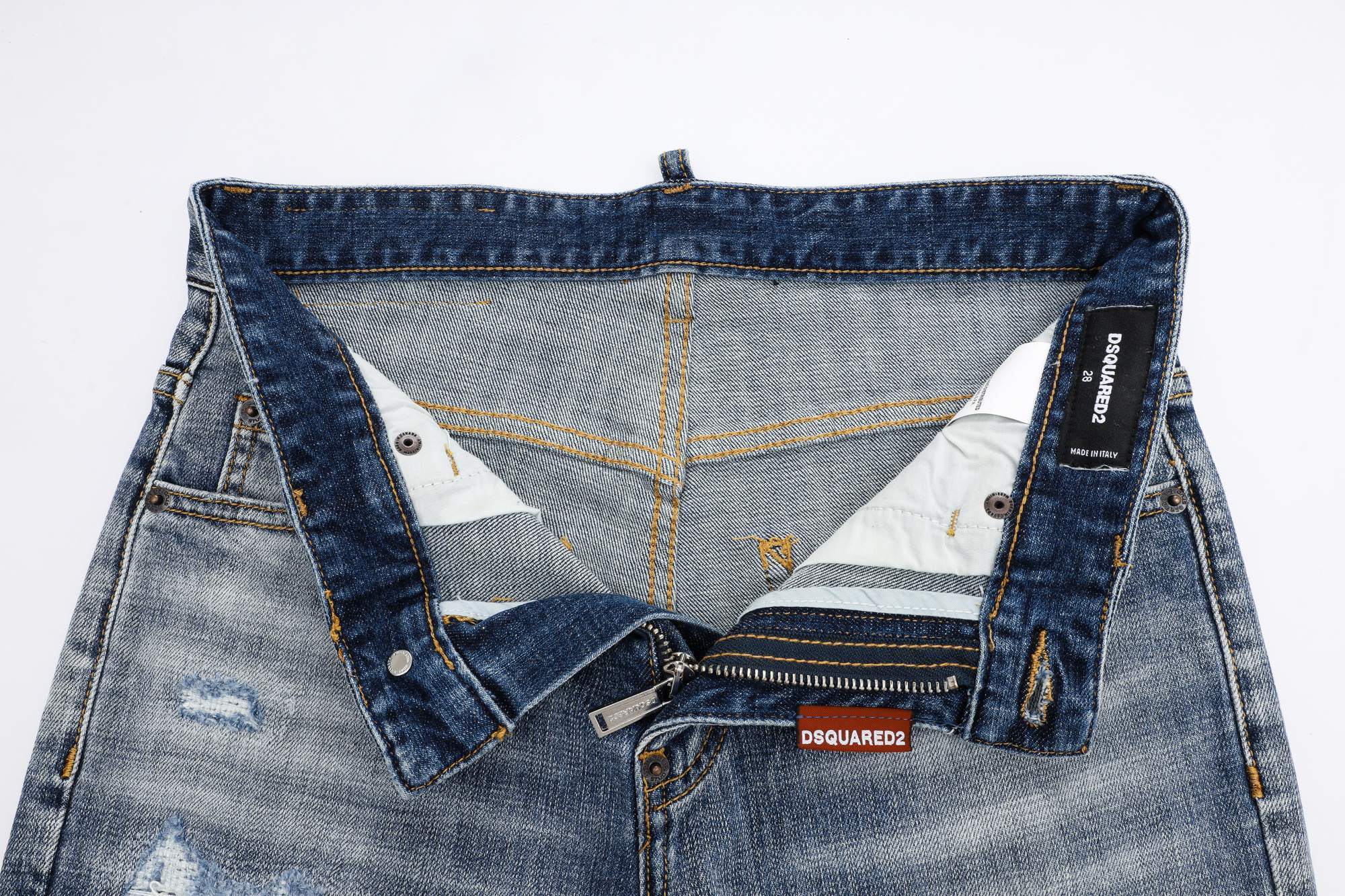D - JEANS