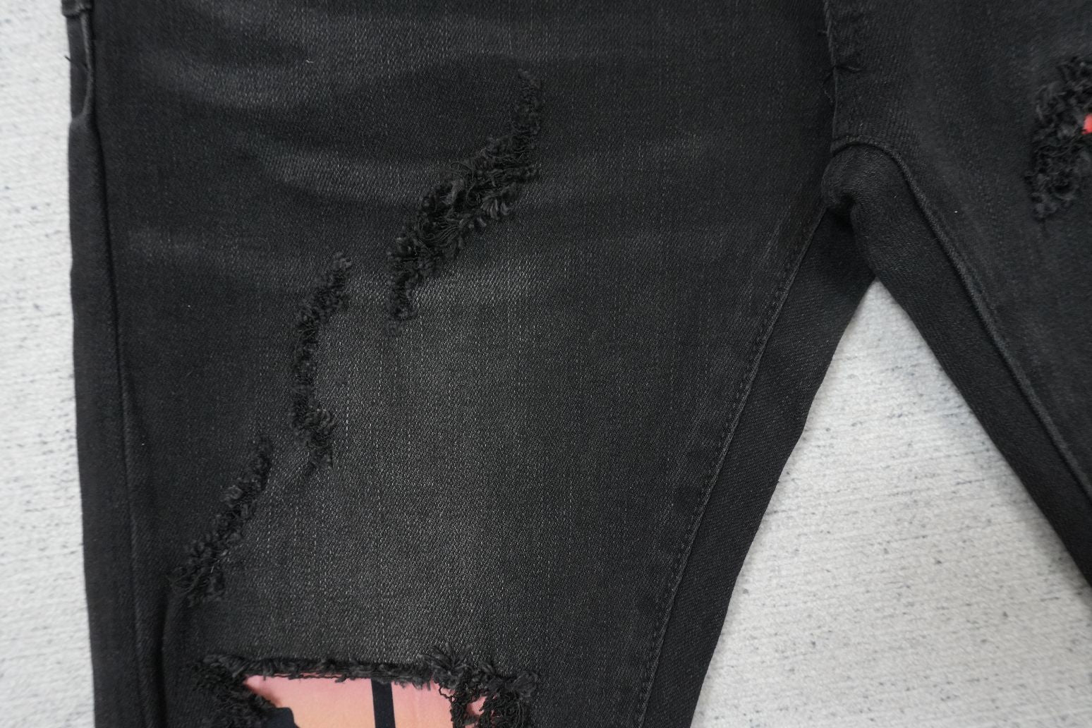 P - JEANS