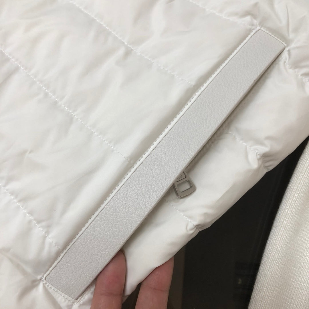 W - CARDIGAN