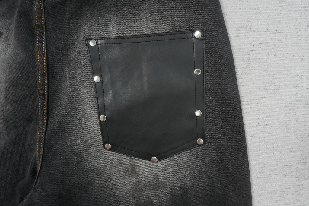 A - JEANS