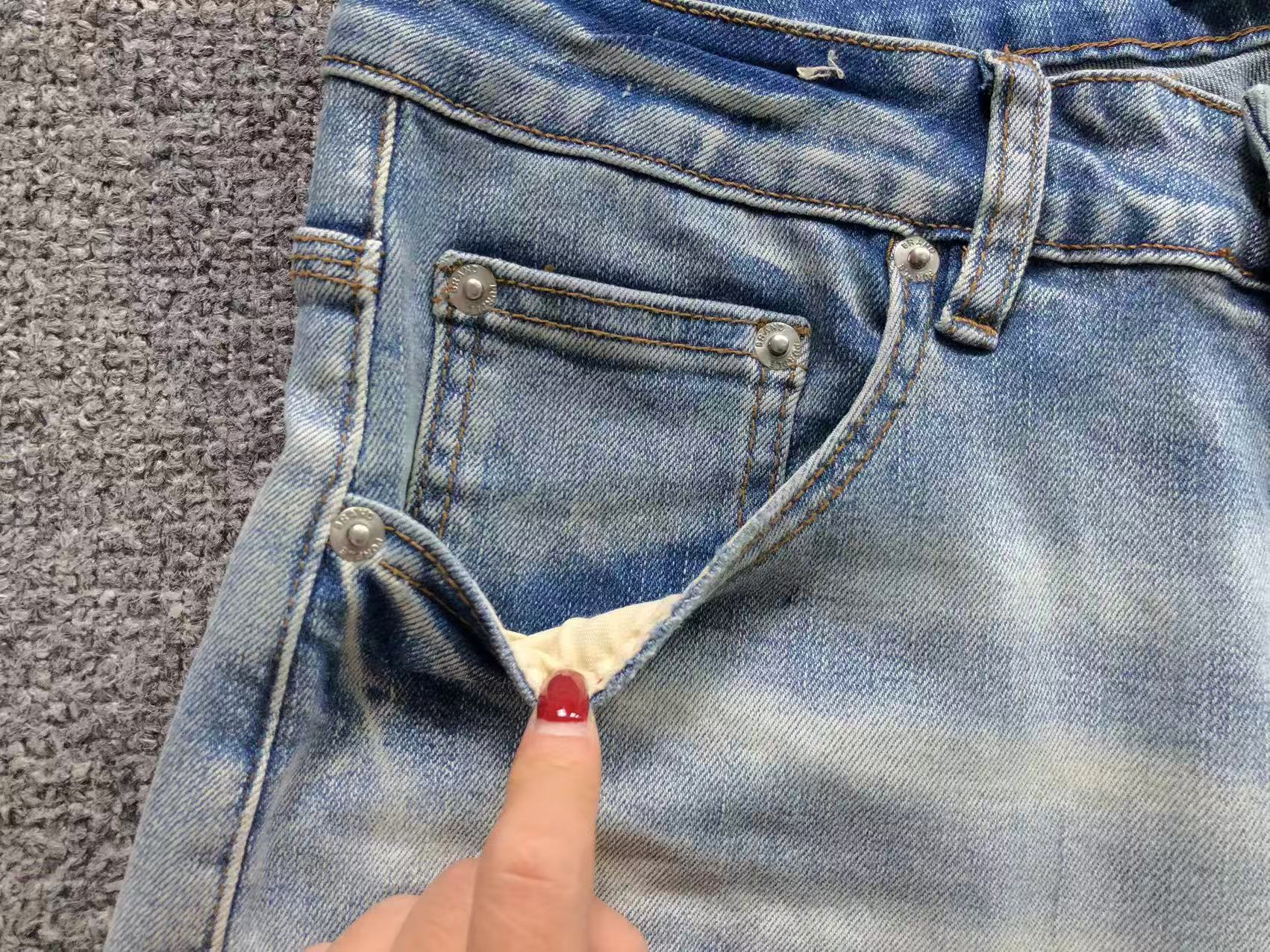 P - SHORTS