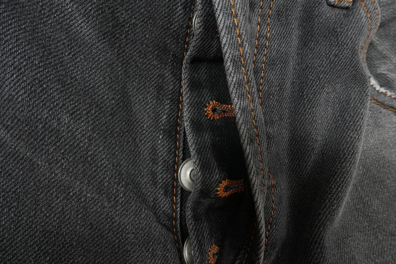 A - JEANS