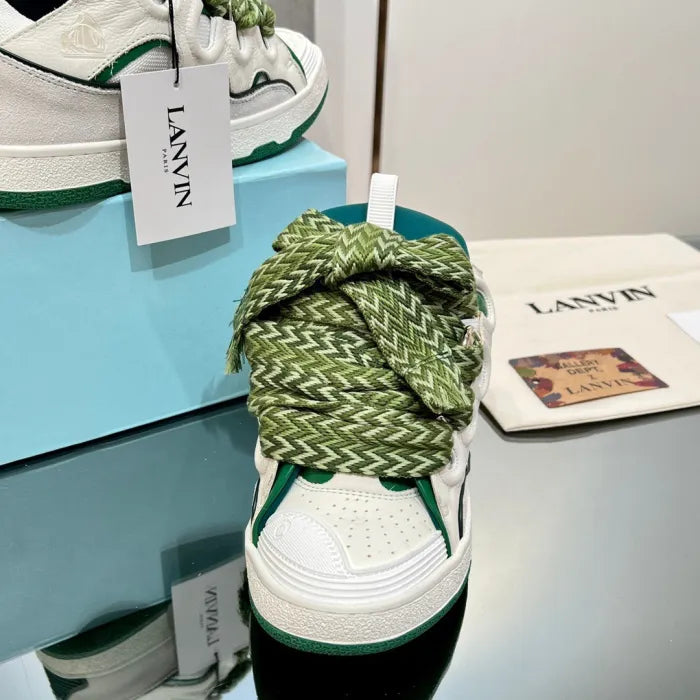 L - SNEAKERS