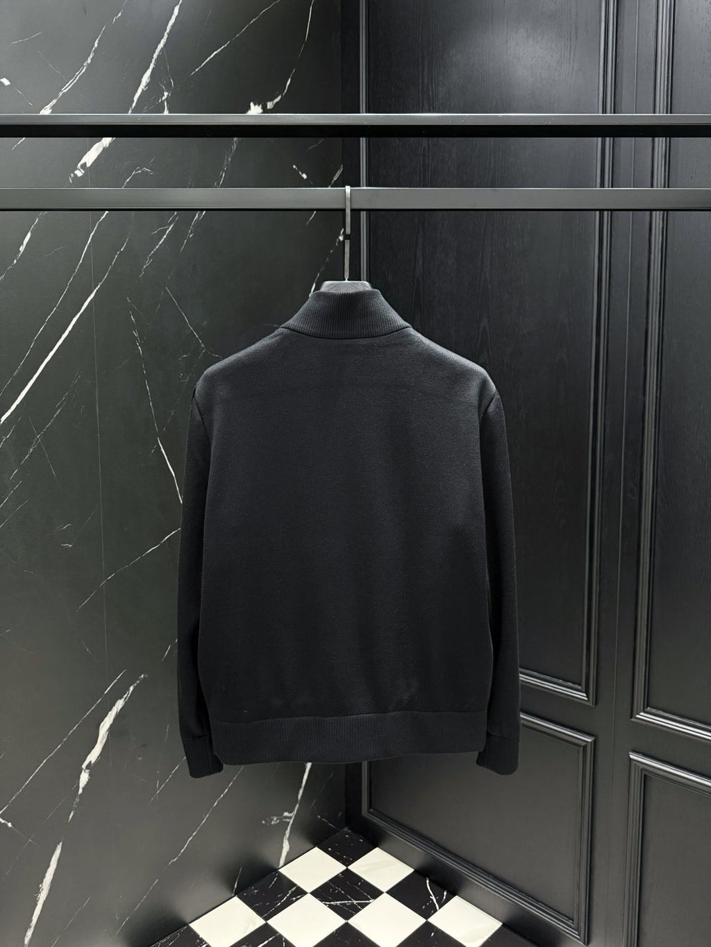 P - CARDIGAN