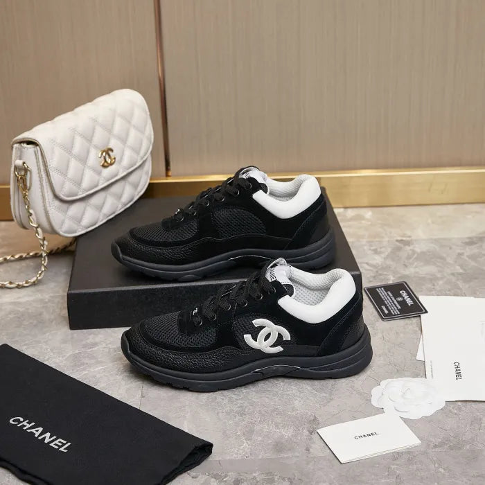 C - SNEAKERS