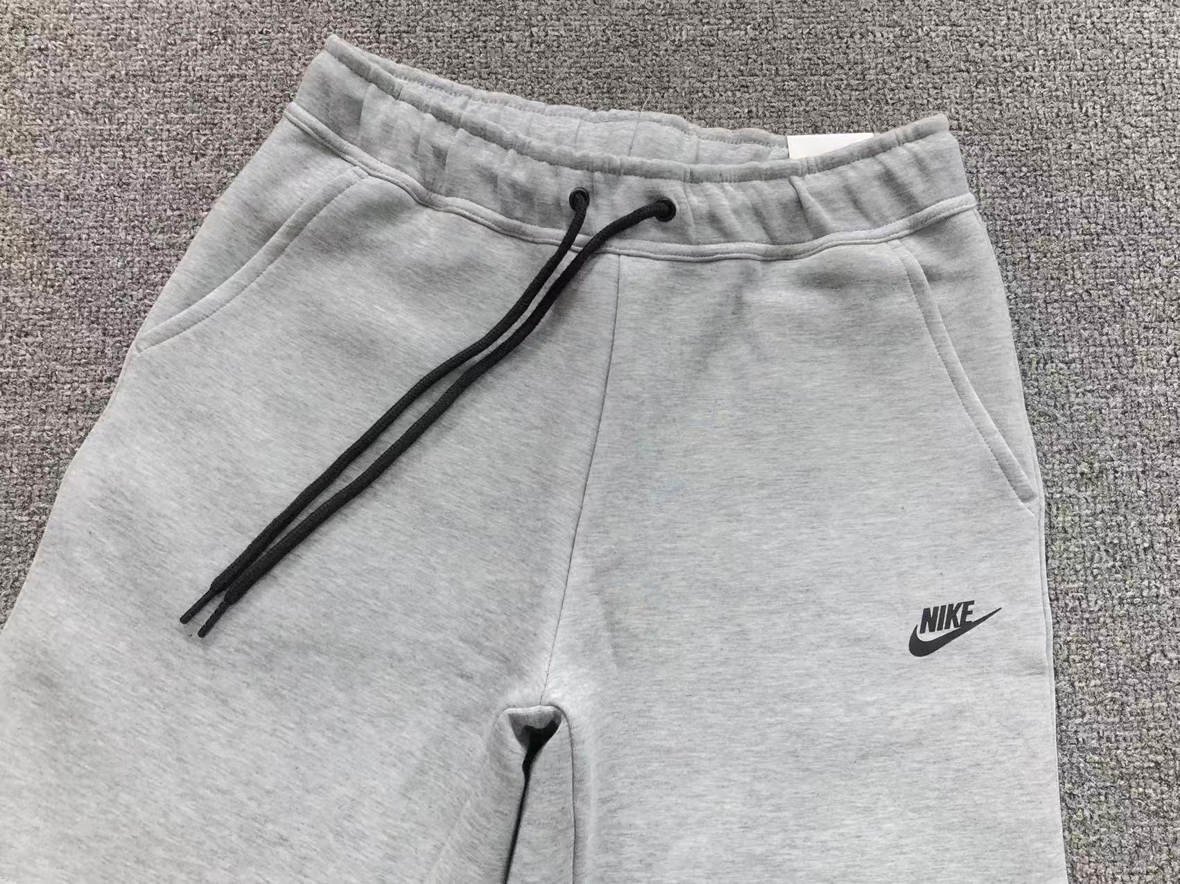N - SHORTS