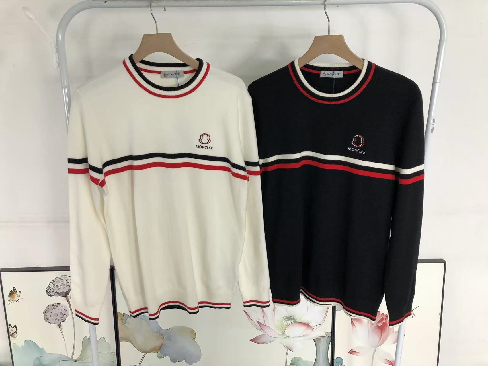 M - SWEATER