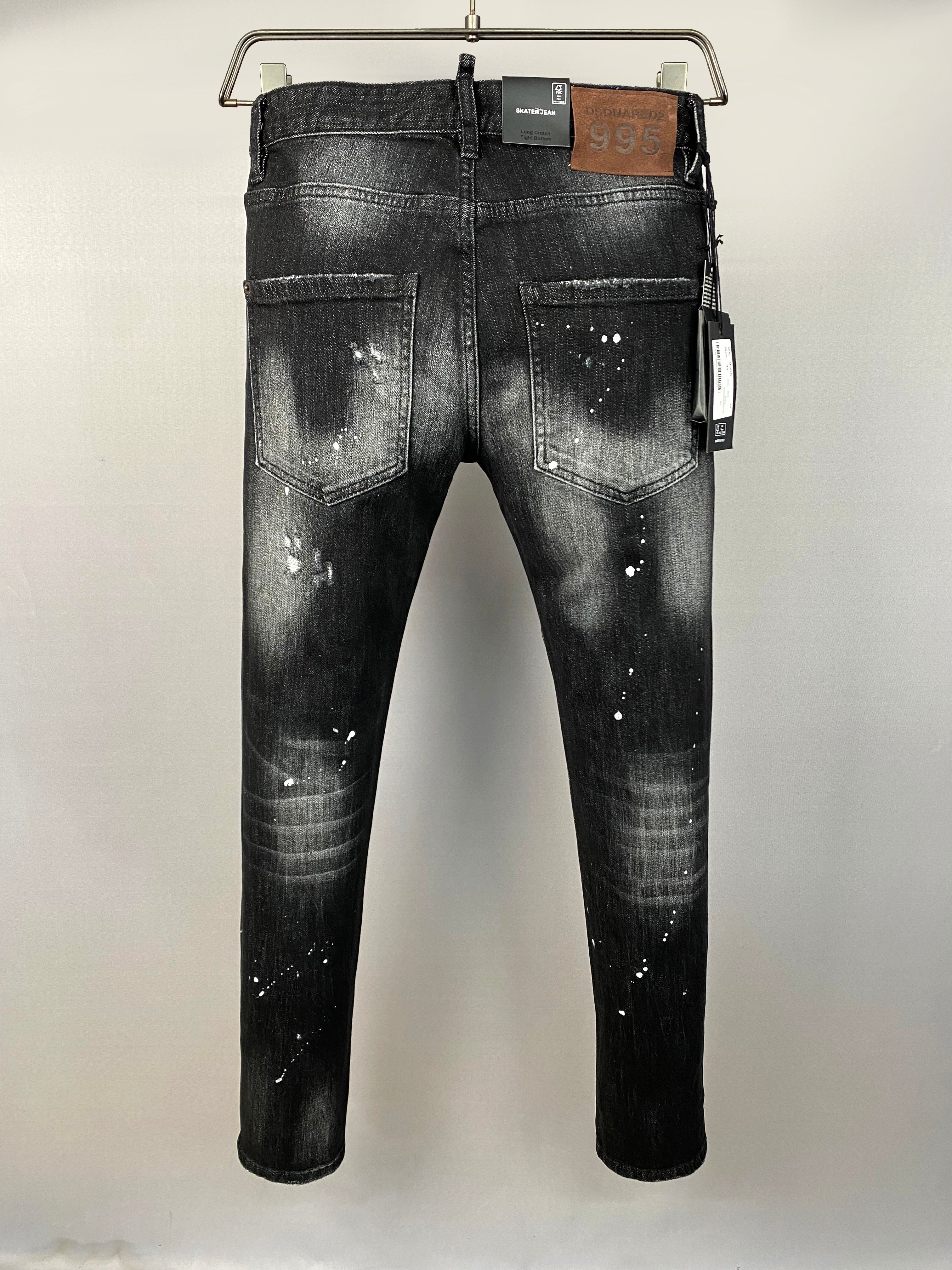 D - JEANS