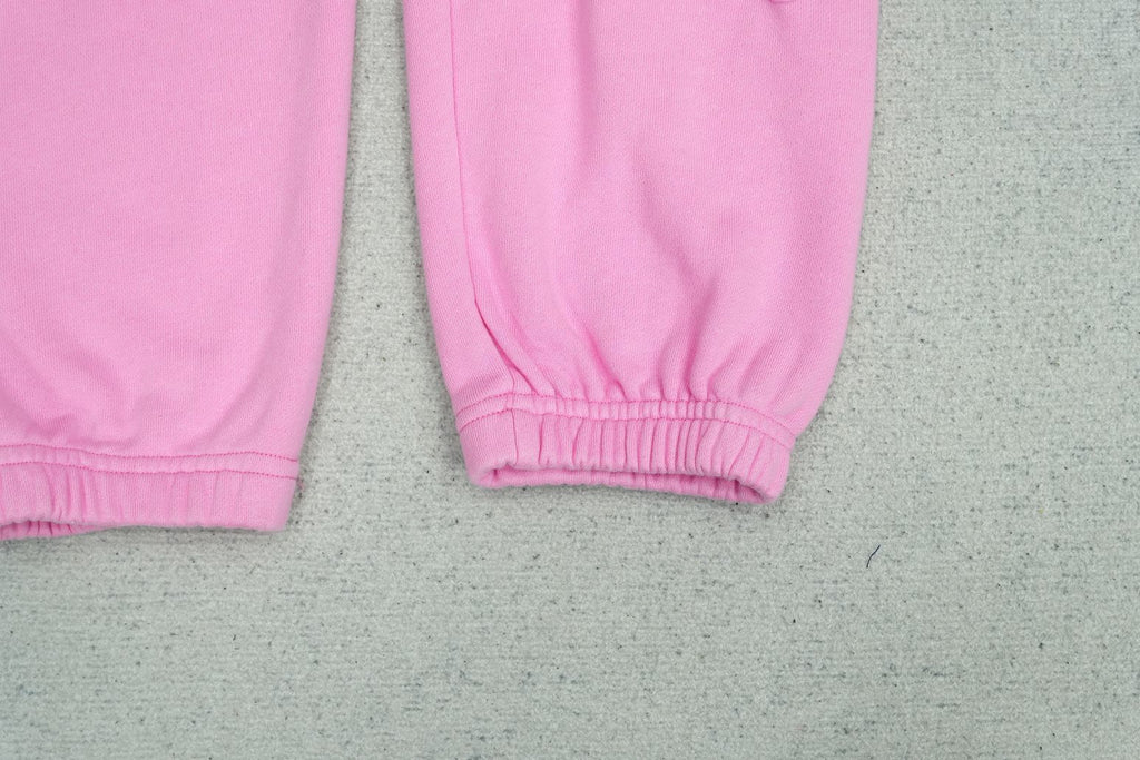 D - SWEATPANTS