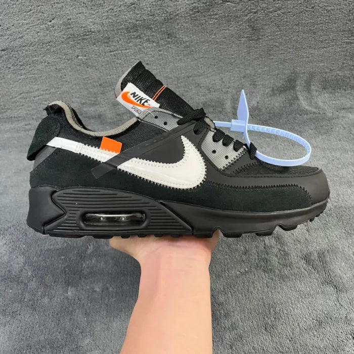 N - SNEAKERS