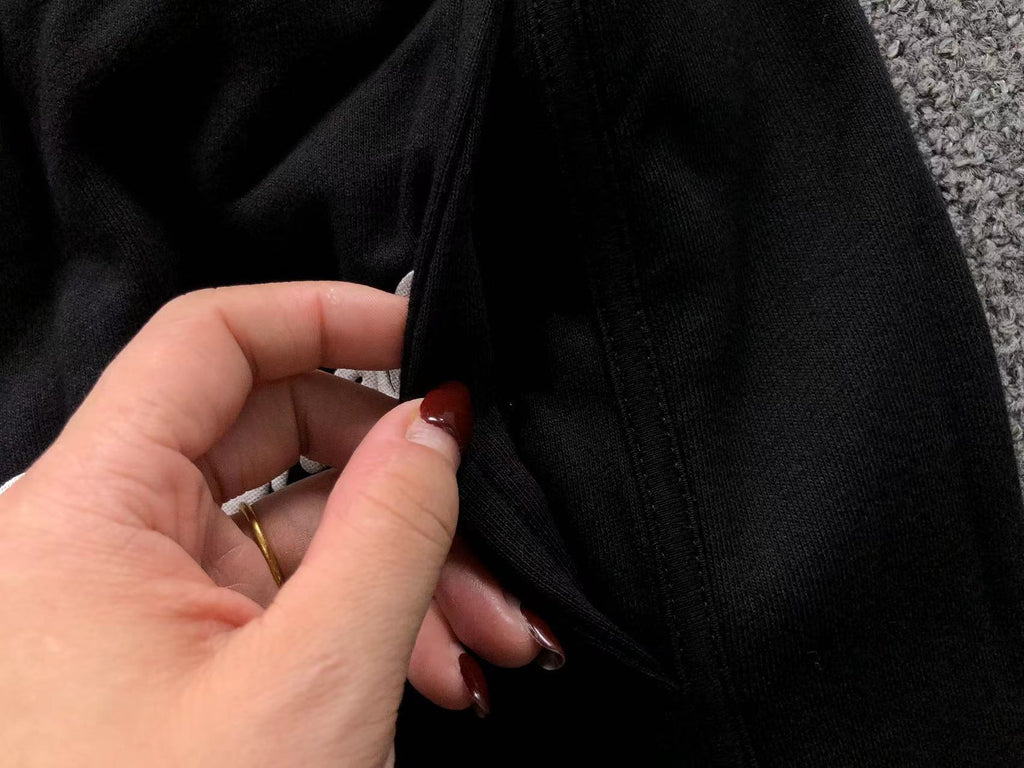 V - SHORTS