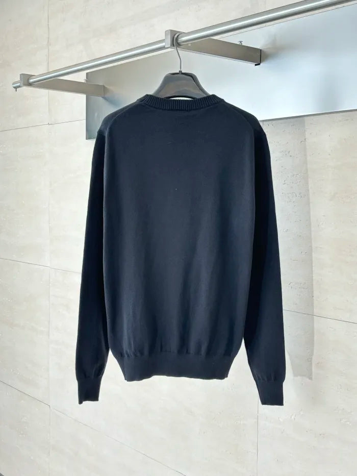 F - SWEATER