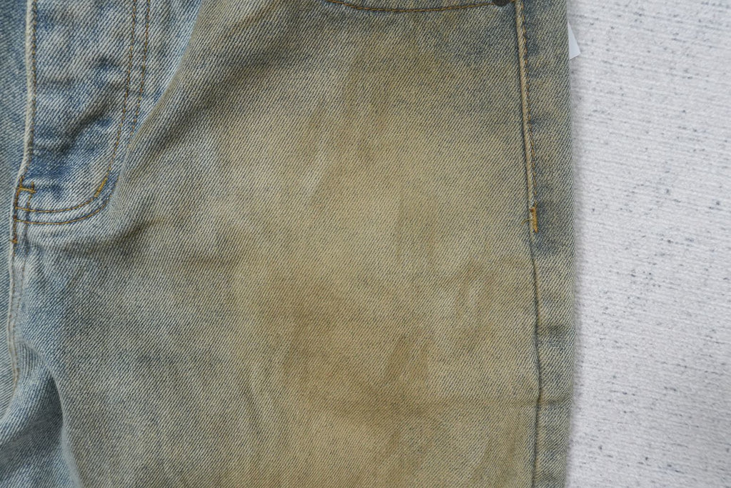 A - JEANS