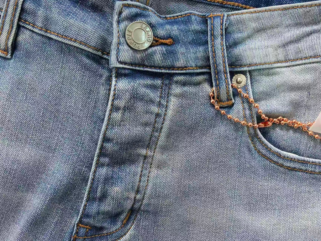 P - SHORTS