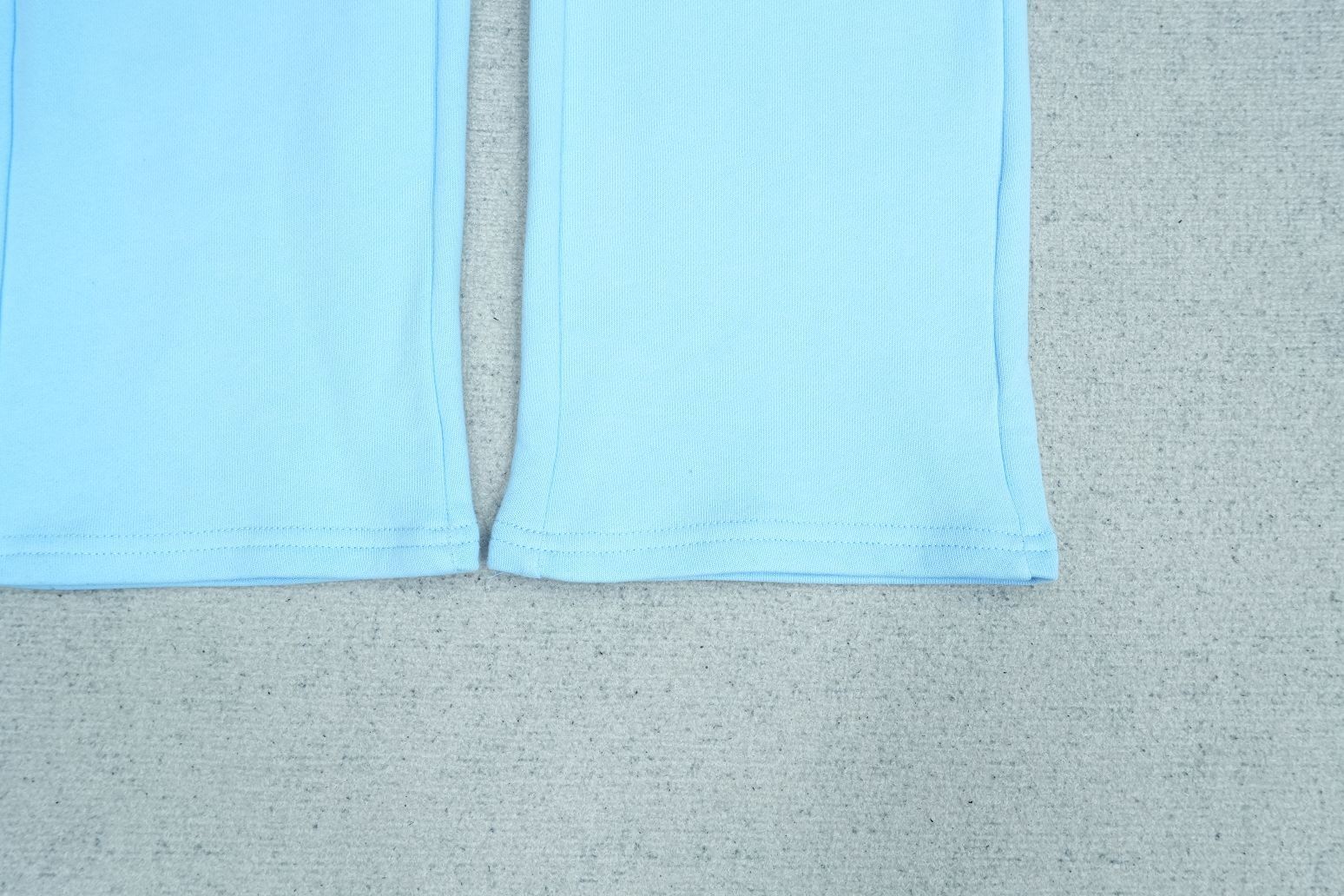 C - SWEATPANTS
