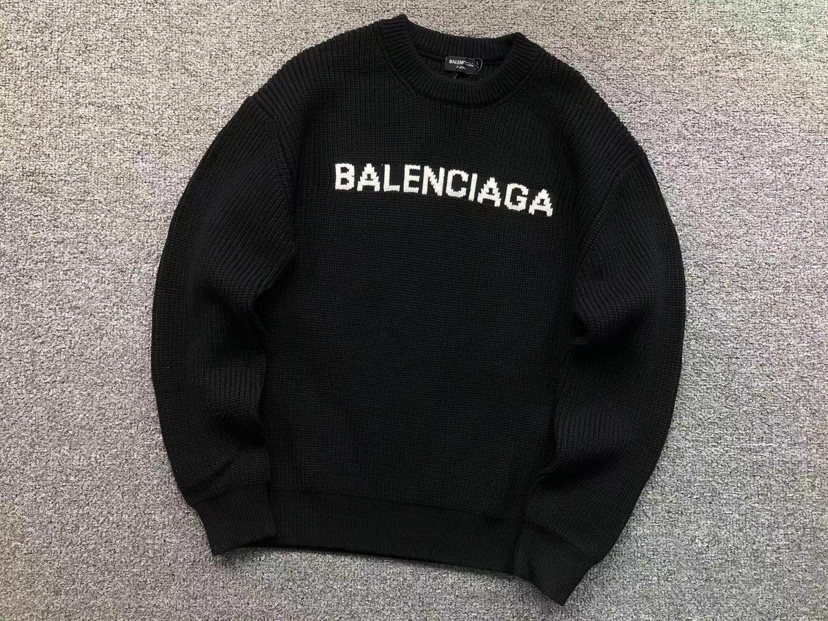 B - SWEATER