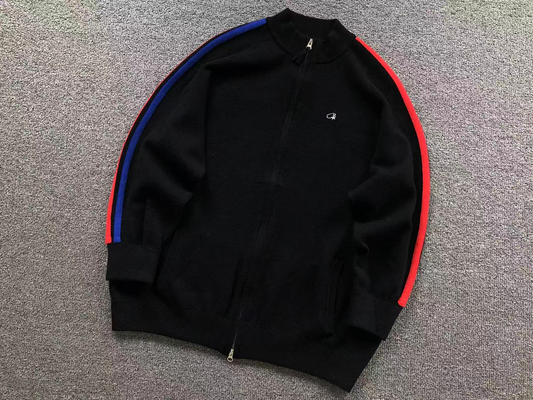 C - SWEATER