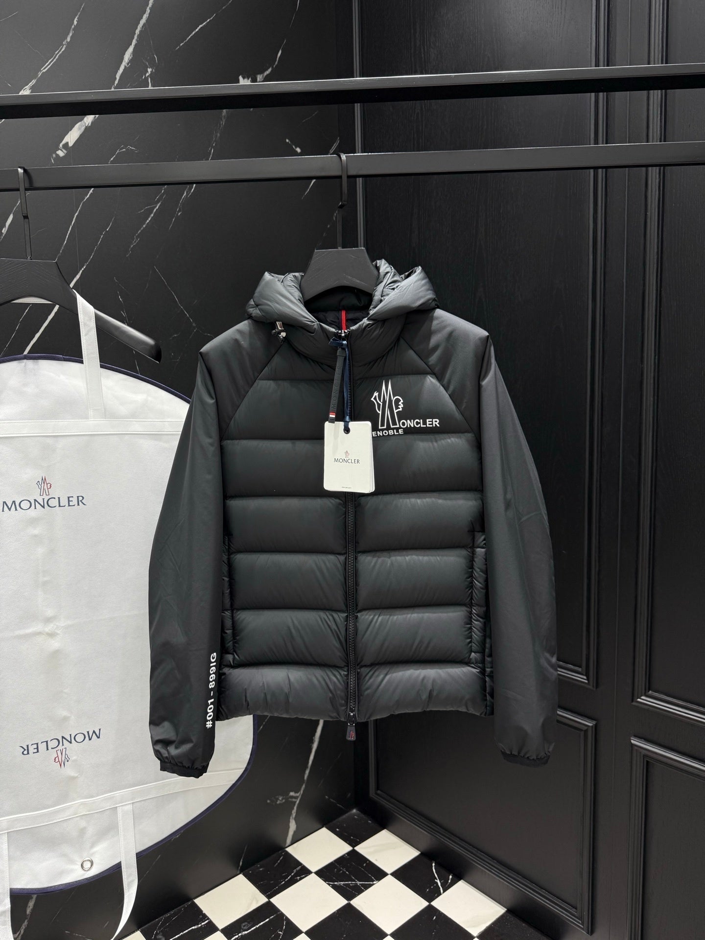 G - CARDIGAN
