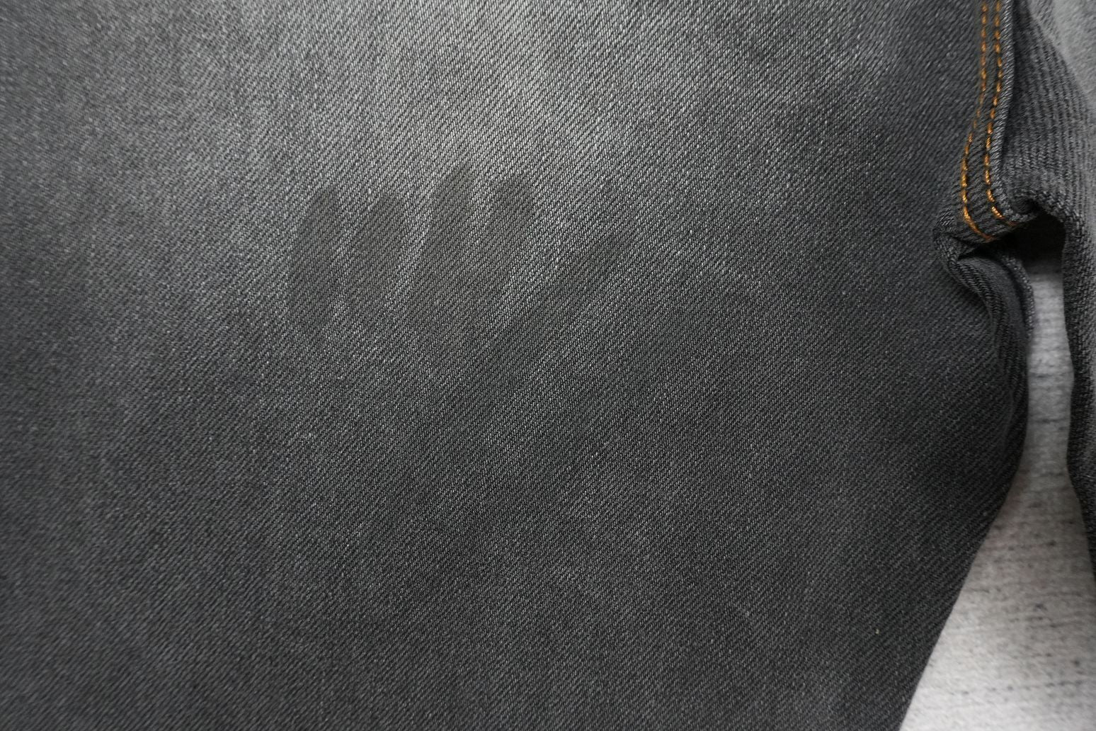 A - JEANS