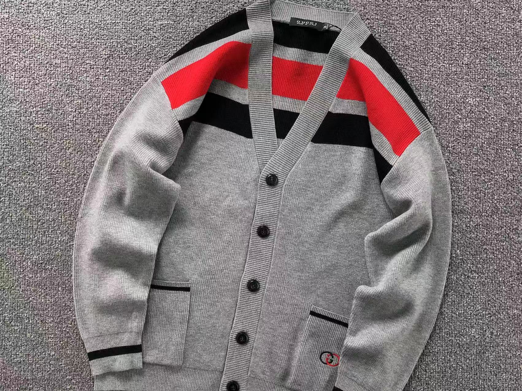 GG - SWEATER