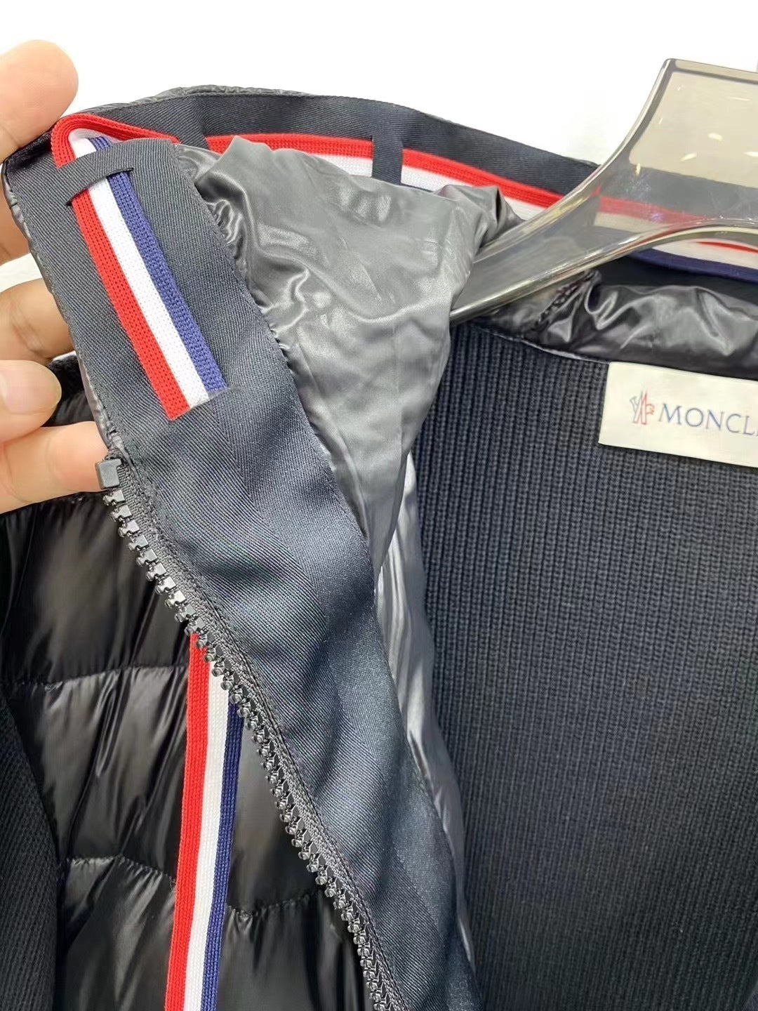 M - CARDIGAN